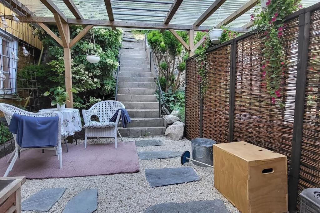 Outstanding Apartment Close To Gothenburg Кунґельв Екстер'єр фото