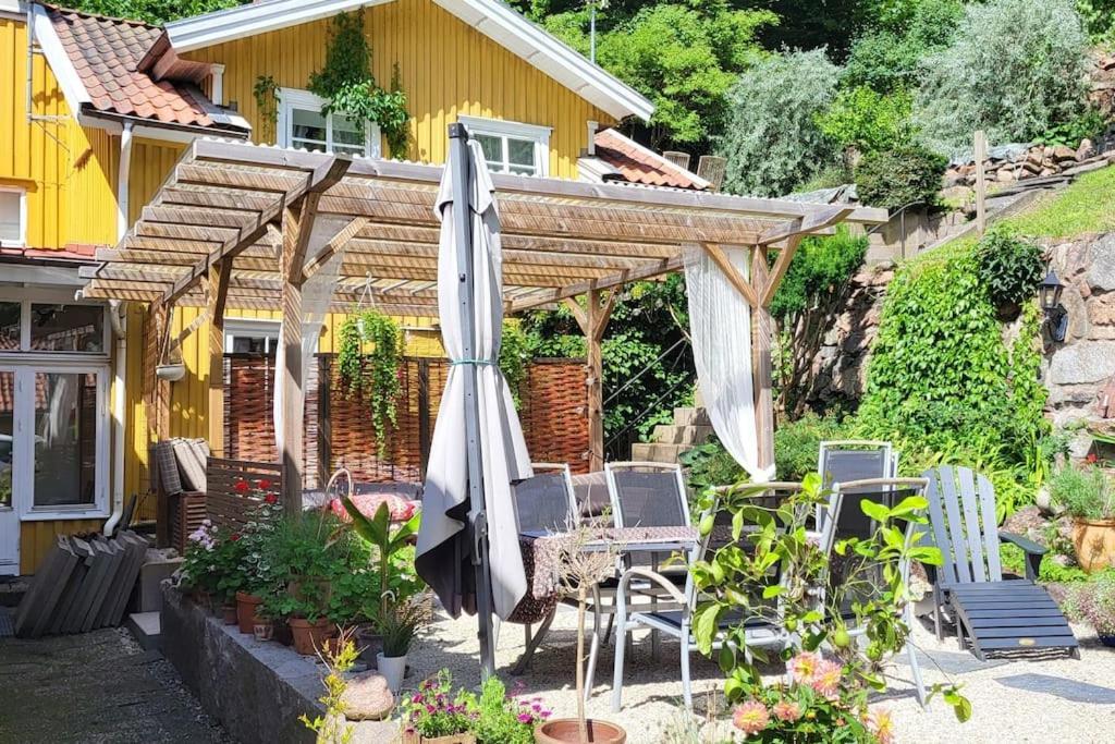 Outstanding Apartment Close To Gothenburg Кунґельв Екстер'єр фото