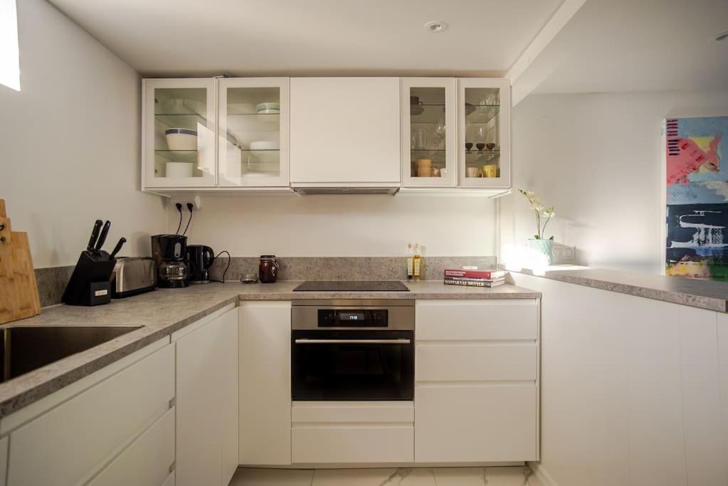 Outstanding Apartment Close To Gothenburg Кунґельв Екстер'єр фото