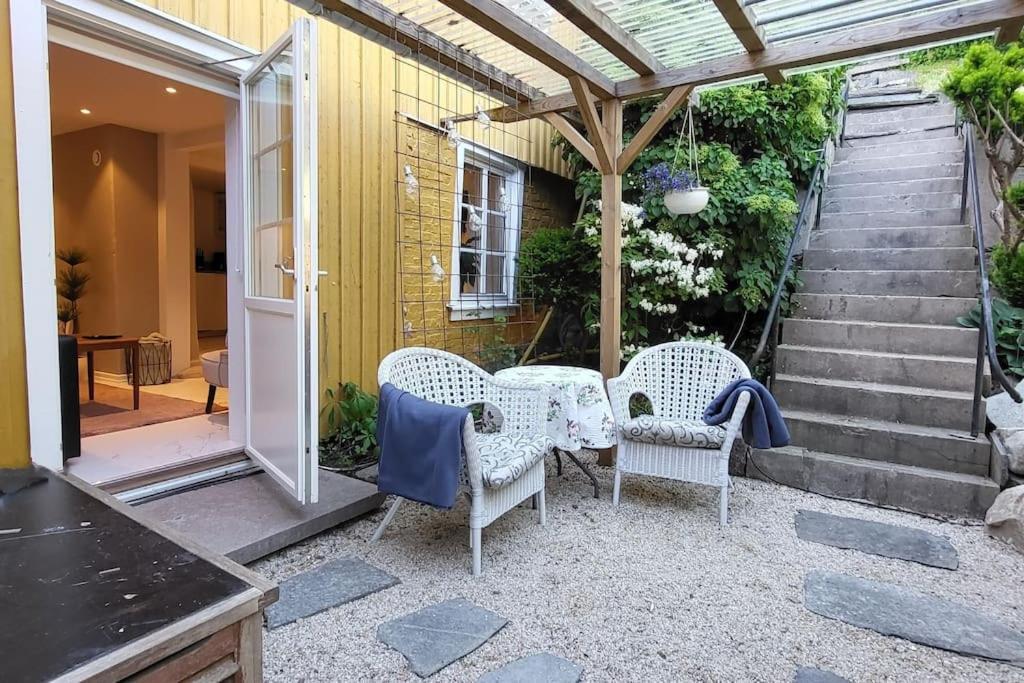Outstanding Apartment Close To Gothenburg Кунґельв Екстер'єр фото