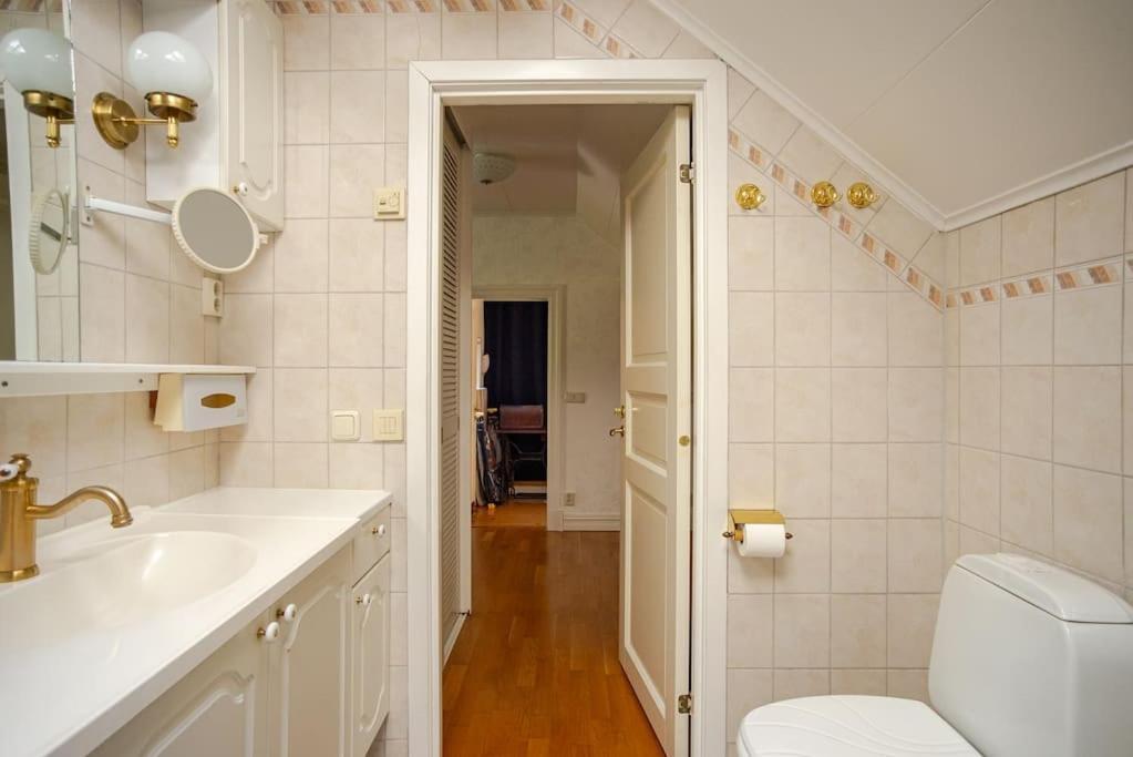 Outstanding Apartment Close To Gothenburg Кунґельв Екстер'єр фото