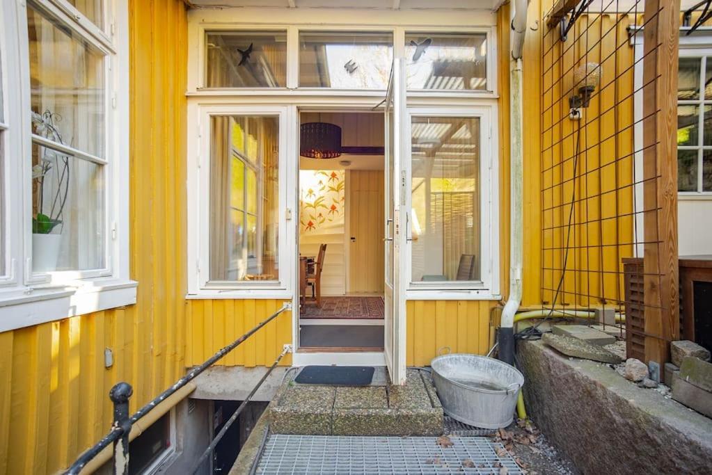 Outstanding Apartment Close To Gothenburg Кунґельв Екстер'єр фото